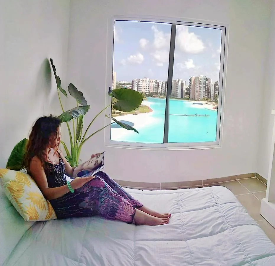 Love Dream Vacation Cancún 0*,