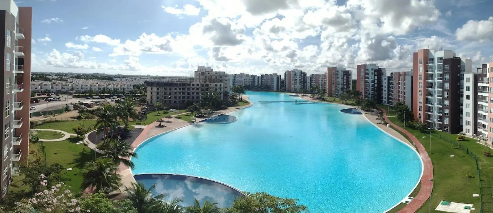 Love Dream Vacation Cancún